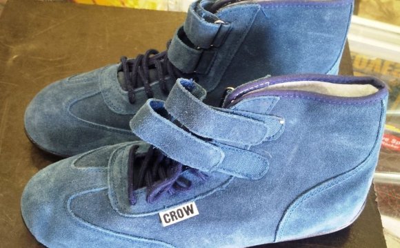 Crow Racing Mid Top Suede