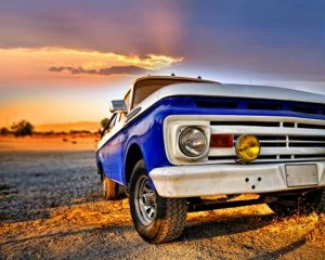 Picture of a Class Blue Car for Car Scratch Repair article