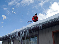 Roof Snow Removal Professional Roof Snow Removal
